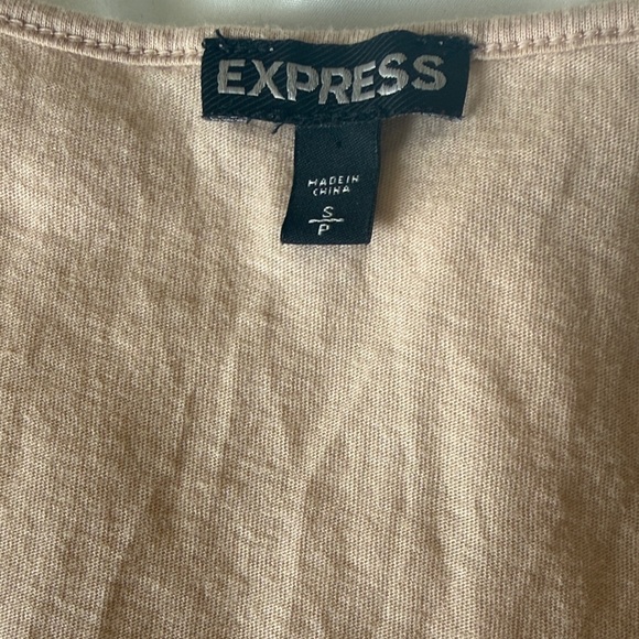 Express Women's Beige Embroidered Tank Top - Picture 3 of 6